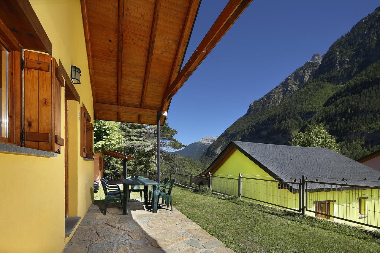 Camping Pineta Hotel Bielsa Exterior photo